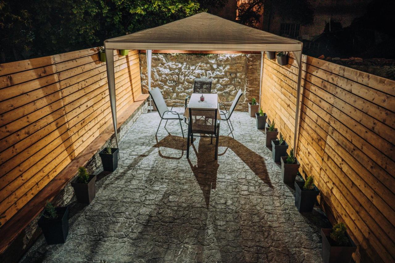 Finesi Apartments Ohrid Bagian luar foto